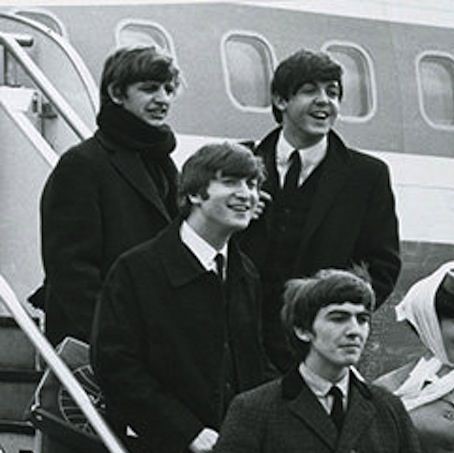 Beatles arrive in New York