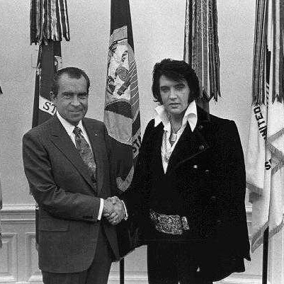 Elvis meets Nixon